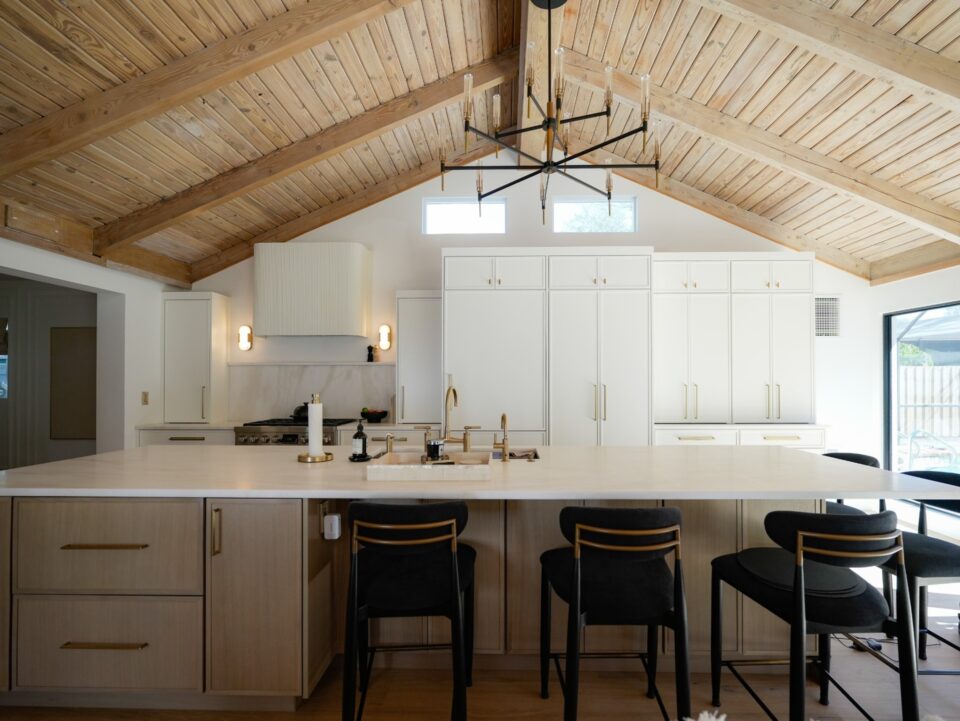 natural warmth vaulted ceiling island